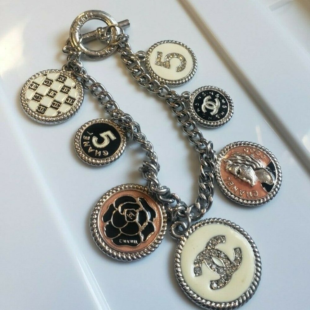 CHANEL ~ Vintage 90's Coco Chanel #5 CC Logo Rhinestone Charm Bracelet - Picture 7 of 8